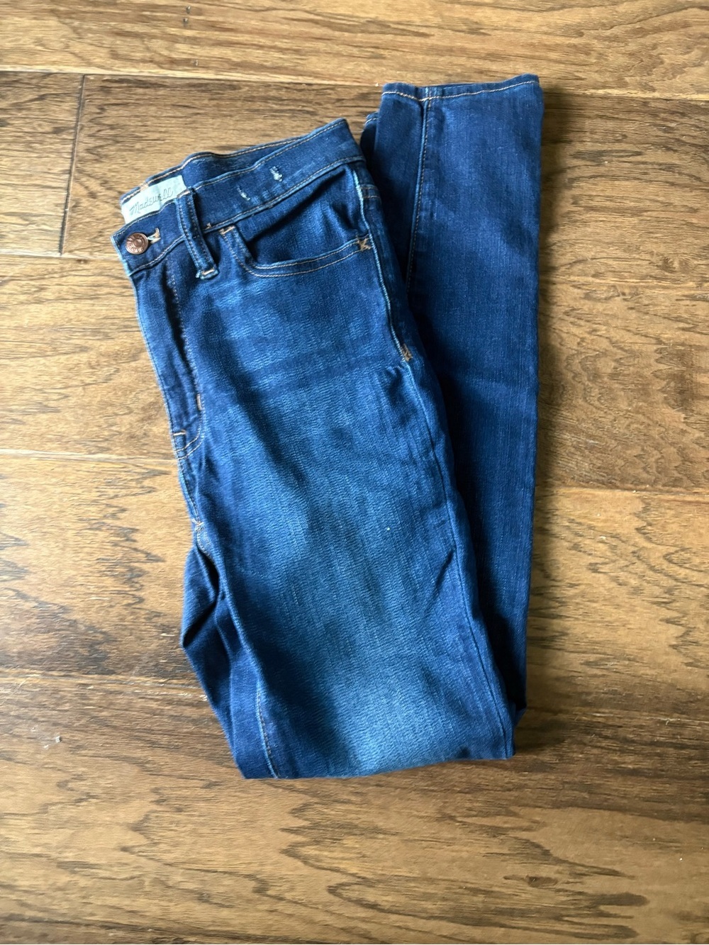 Madewell Skinny Jeans in Deep Indigo Wash